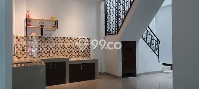 Disewakan Rumah Murah di Graha Raya Tangerang dengan 3 KT Disewakan Rumah Murah di Graha Raya Tangerang dengan 3 KT
