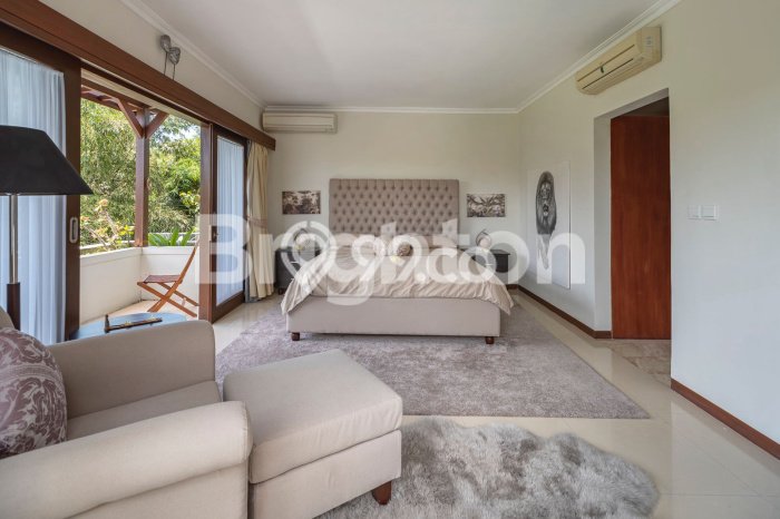 DIJUAL CEPAT! Rumah Asri area , Badung, Luas 430m2m² LB 500m2m² BISA KPR! DIJUAL CEPAT! Rumah Asri area , Badung, Luas 430m2m² LB 500m2m² BISA KPR!