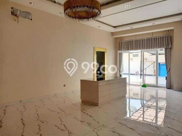 Jual Rumah Luas Elegan Dengan View Cantik di Duri Kosambi, Jakarta Barat Jual Rumah Luas Elegan Dengan View Cantik di Duri Kosambi, Jakarta Barat