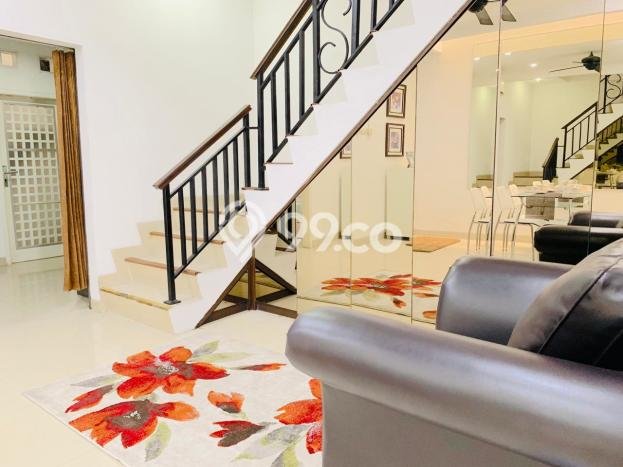 For Sale! Premium House LT 105m2 Desain Elegan di Pondok Indah For Sale! Premium House LT 105m2 Desain Elegan di Pondok Indah