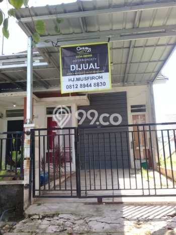 For Sale Rumah 2 Kamar Lokasi Strategis Nyaman dan Strategis di Jombang For Sale Rumah 2 Kamar Lokasi Strategis Nyaman dan Strategis di Jombang