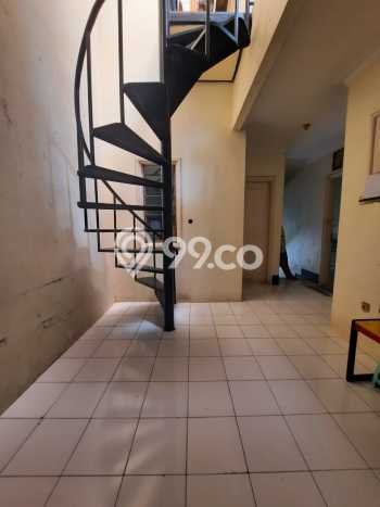 Hunian Elit LB 350m2 Siap Huni Desain Elegan di Veteran, Jakarta Selatan Hunian Elit LB 350m2 Siap Huni Desain Elegan di Veteran, Jakarta Selatan