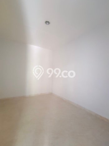 BEST OFFER! Rumah Nyaman area Tapos, LT 90m² Bangunan 45m² BEST OFFER! Rumah Nyaman area Tapos, LT 90m² Bangunan 45m²