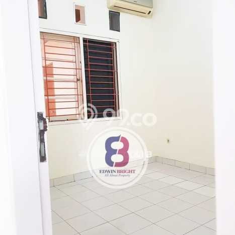 Dijual Hunian Rumah Terawat 2 KT di BSD Delatinos, Tangerang Dijual Hunian Rumah Terawat 2 KT di BSD Delatinos, Tangerang