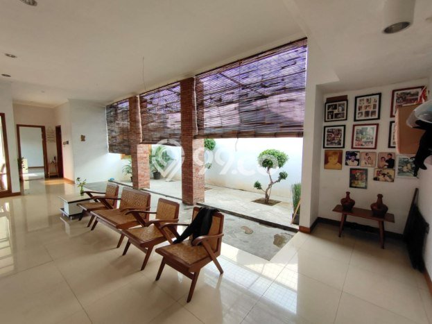 Rumah Modern Minimalis 4 Kamar Bisa Langsung Pindah di Banjarsari Rumah Modern Minimalis 4 Kamar Bisa Langsung Pindah di Banjarsari