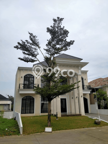 Jual Rumah Mewah Megah Dengan View Cantik di Sentul City, Bogor Jual Rumah Mewah Megah Dengan View Cantik di Sentul City, Bogor