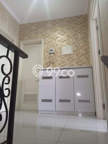 SPECIAL OFFER! Bisa KPR Rumah Modern di Green Lake City, Jakarta Barat, Luas 90m² Bangunan 120m² SPECIAL OFFER! Bisa KPR Rumah Modern di Green Lake City, Jakarta Barat, Luas 90m² Bangunan 120m²
