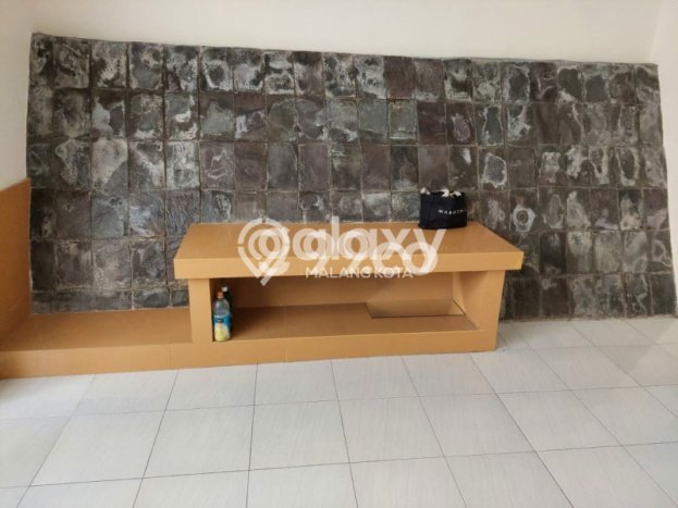 Rumah Idaman Modern! Rumah Mewah area , Malang, LT 98m2m² Bangunan 71m2m² Rumah Idaman Modern! Rumah Mewah area , Malang, LT 98m2m² Bangunan 71m2m²