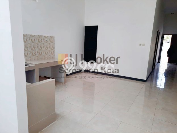Hunian Cantik Minimalis Lb 145m2 di Pedurungan, Semarang Hunian Cantik Minimalis Lb 145m2 di Pedurungan, Semarang