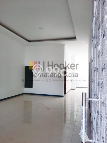 Hunian Cantik Minimalis Lb 145m2 di Pedurungan, Semarang Hunian Cantik Minimalis Lb 145m2 di Pedurungan, Semarang