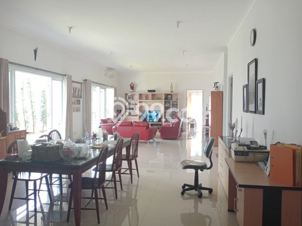 Hunian Impian Modern! Rumah 2 Lantai area Ngaliyan, Semarang, LT 576m² Bangunan 350m² Hunian Impian Modern! Rumah 2 Lantai area Ngaliyan, Semarang, LT 576m² Bangunan 350m²