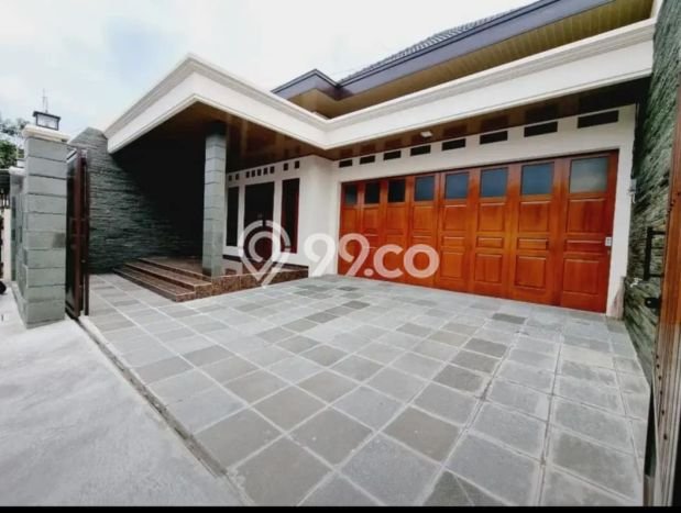 Siap Huni Rumah Mewah 4 Kamar di Banjarsari Dekat ke Mana Pun Siap Huni Rumah Mewah 4 Kamar di Banjarsari Dekat ke Mana Pun