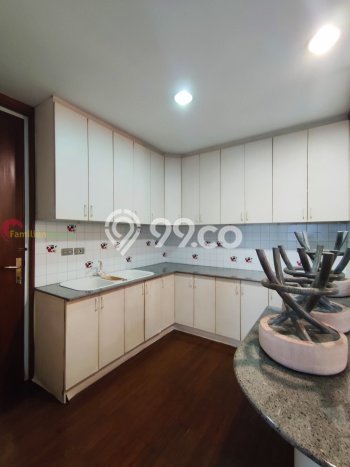 Rumah Strategis di Cipanas, Dekat Cipanas, Bogor, Bogor - LT 8330m² Rumah Strategis di Cipanas, Dekat Cipanas, Bogor, Bogor - LT 8330m²