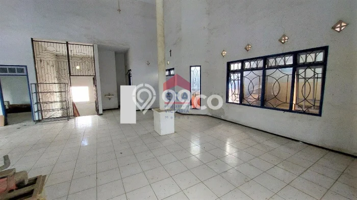 Rumah Cantik Siap Pakai Di Pakis Luas 400m2 Lokasi Strategis Rumah Cantik Siap Pakai Di Pakis Luas 400m2 Lokasi Strategis