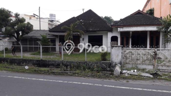 Dijual Rumah Premium dengan Fasilitas Sekitar Lengkap di Medan Kota, Medan Dijual Rumah Premium dengan Fasilitas Sekitar Lengkap di Medan Kota, Medan