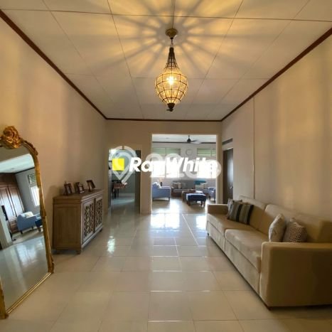 For Sale Rumah Elit Exclusive di Kebayoran Baru, Jakarta Selatan For Sale Rumah Elit Exclusive di Kebayoran Baru, Jakarta Selatan
