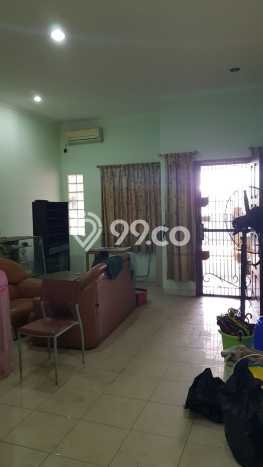 Disewakan! Rumah 3 Kamar Tidur &
3 Kamar Mandi di Pluit, Jakarta Utara Disewakan! Rumah 3 Kamar Tidur &
3 Kamar Mandi di Pluit, Jakarta Utara