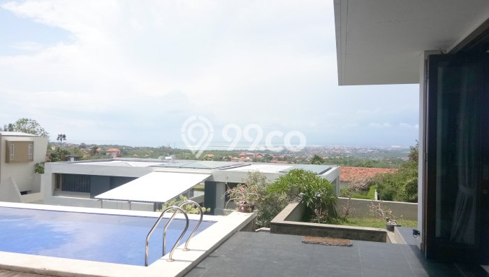 Rumah Strategis di Goa Gong, Dekat Kawasan Bisnis, Badung - 4 Kamar Tidur Rumah Strategis di Goa Gong, Dekat Kawasan Bisnis, Badung - 4 Kamar Tidur