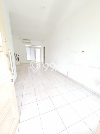 Rumah Elit Modern Siap Huni di Gading Serpong Tangerang Rumah Elit Modern Siap Huni di Gading Serpong Tangerang