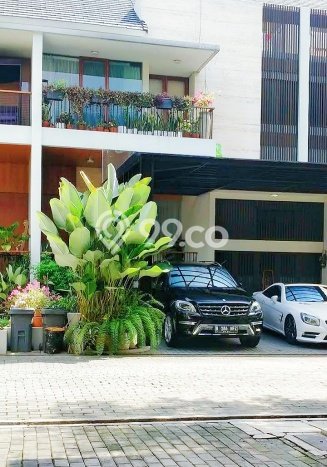 For Sale! Luxury House LT 187m2 Desain Modern di Ampera For Sale! Luxury House LT 187m2 Desain Modern di Ampera