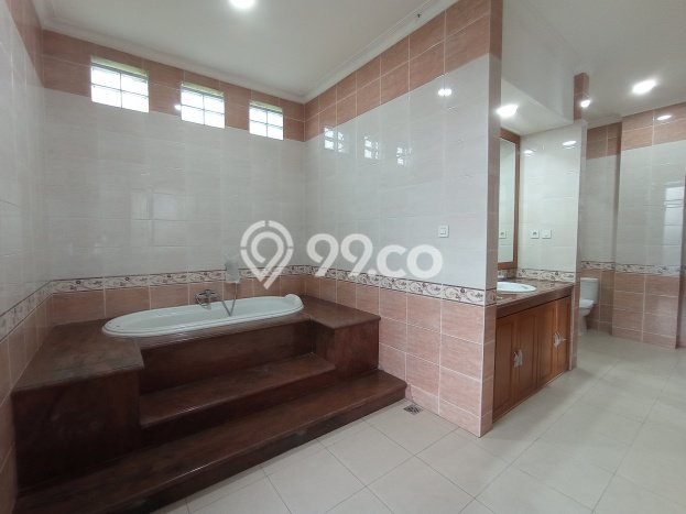 Dijual Rumah Elit Exclusive di Batununggal, Bandung Dijual Rumah Elit Exclusive di Batununggal, Bandung