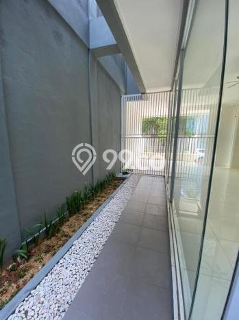 Rumah 4 KT 3 KM di Area Bintaro, Tangerang Selatan Rumah 4 KT 3 KM di Area Bintaro, Tangerang Selatan