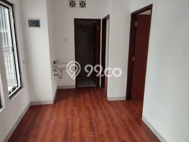 Rumah Strategis Bintaro, Tangerang Selatan, Luas 125m² LB 130m² Rumah Strategis Bintaro, Tangerang Selatan, Luas 125m² LB 130m²