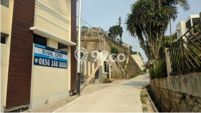 Dijual Rumah Premium dengan Fasilitas Sekitar Lengkap di Cinere, Depok Dijual Rumah Premium dengan Fasilitas Sekitar Lengkap di Cinere, Depok