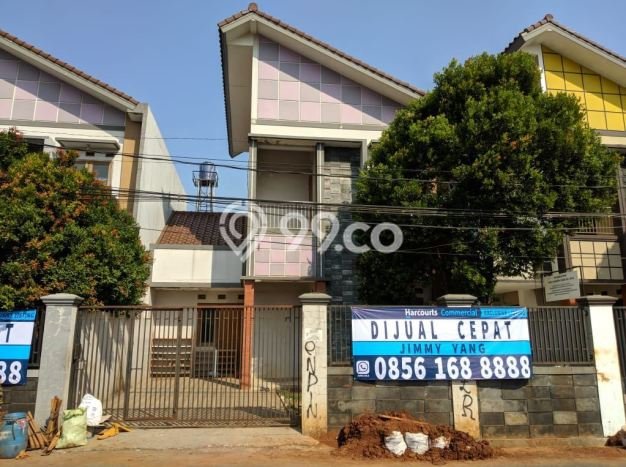 Rumah Modern Cantik 3 KT Bisa Langsung Pindah di Cimanggis Rumah Modern Cantik 3 KT Bisa Langsung Pindah di Cimanggis