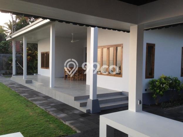 GOOD DEAL! Rumah Strategis di Singaraja, LT 1272m² LB 300m² GOOD DEAL! Rumah Strategis di Singaraja, LT 1272m² LB 300m²