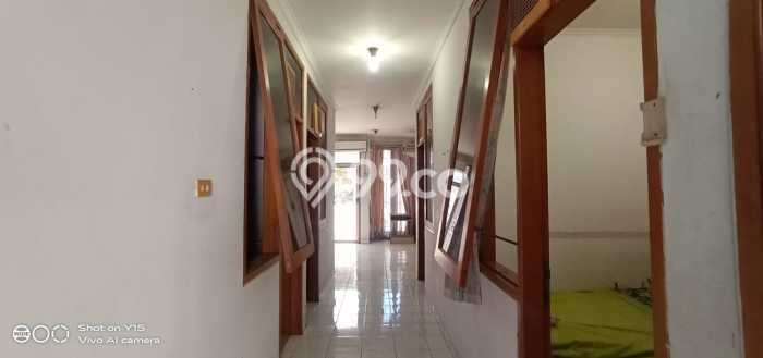 Jual Rumah Eksklusif 11 KT di Grogol, Jakarta Barat Jual Rumah Eksklusif 11 KT di Grogol, Jakarta Barat