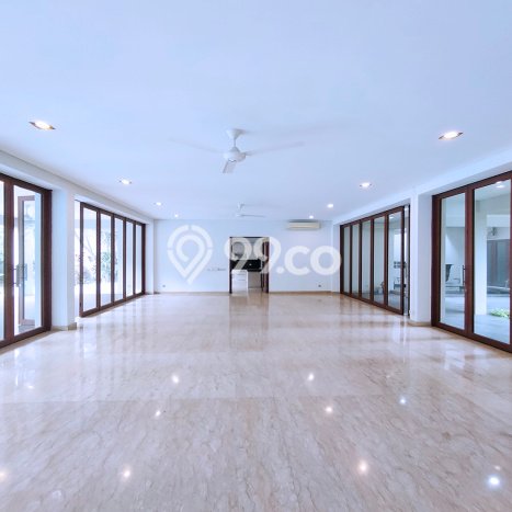FEATURED! Rumah kawasan Kemang, 6 KT, Lokasi Strategis, Luas 1400m² LB 700m² FEATURED! Rumah kawasan Kemang, 6 KT, Lokasi Strategis, Luas 1400m² LB 700m²