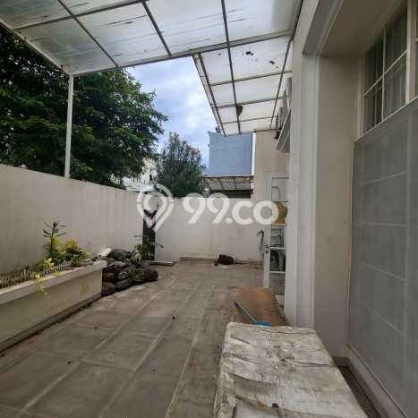 Rumah EXCLUSIVE di Pantai Indah Kapuk, Jakarta Utara, LT 230m² LB 350m² HARGA TERBAIK! Rumah EXCLUSIVE di Pantai Indah Kapuk, Jakarta Utara, LT 230m² LB 350m² HARGA TERBAIK!