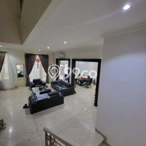 Rumah EXCLUSIVE di Pantai Indah Kapuk, Jakarta Utara, LT 230m² LB 350m² HARGA TERBAIK! Rumah EXCLUSIVE di Pantai Indah Kapuk, Jakarta Utara, LT 230m² LB 350m² HARGA TERBAIK!