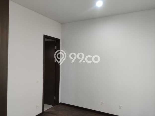 SPECIAL LISTING! Rumah area BSD, 5 KM, Akses Fasilitas, Luas 153m2m² Bangunan 262m2m² SPECIAL LISTING! Rumah area BSD, 5 KM, Akses Fasilitas, Luas 153m2m² Bangunan 262m2m²