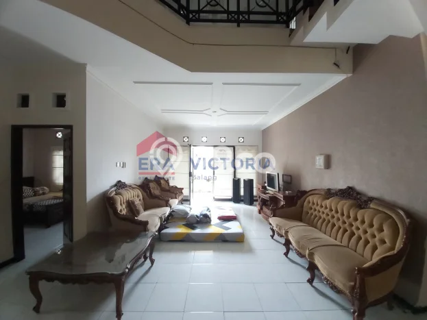 Rumah Eksklusif Dijual LT 572m2 di Batu, Malang Rumah Eksklusif Dijual LT 572m2 di Batu, Malang