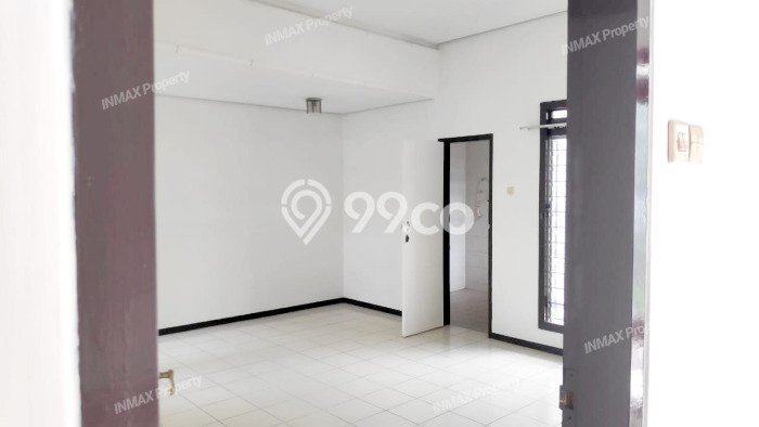 DIJUAL CEPAT! Rumah Siap Huni Lokasi Premium Lowokwaru, LT 320m2m² Bangunan 200m2m² DIJUAL CEPAT! Rumah Siap Huni Lokasi Premium Lowokwaru, LT 320m2m² Bangunan 200m2m²