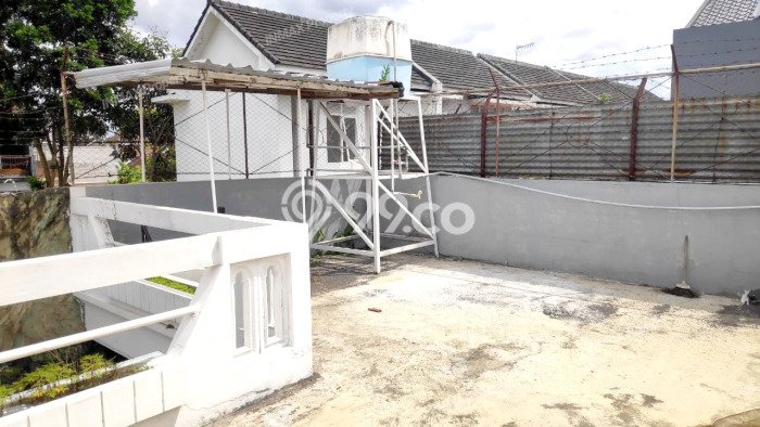 DIJUAL CEPAT! Rumah Siap Huni Lokasi Premium Lowokwaru, LT 320m2m² Bangunan 200m2m² DIJUAL CEPAT! Rumah Siap Huni Lokasi Premium Lowokwaru, LT 320m2m² Bangunan 200m2m²
