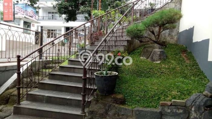 Jual Rumah Mewah Megah Dengan View Eksklusif di Setra Indah, Bandung Jual Rumah Mewah Megah Dengan View Eksklusif di Setra Indah, Bandung