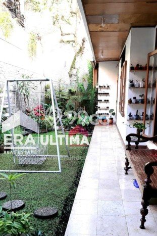 Hot Offer Hunian Mewah Ideal dan Luas di Sukasari, Bandung Hot Offer Hunian Mewah Ideal dan Luas di Sukasari, Bandung