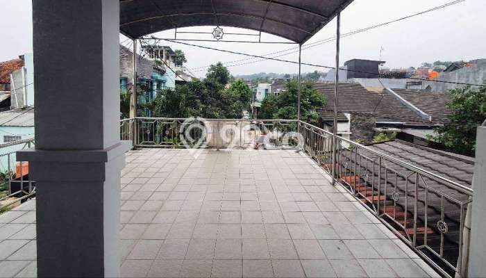 Rumah Modern 4 Kamar LT 217m2 di Cikutra Rumah Modern 4 Kamar LT 217m2 di Cikutra