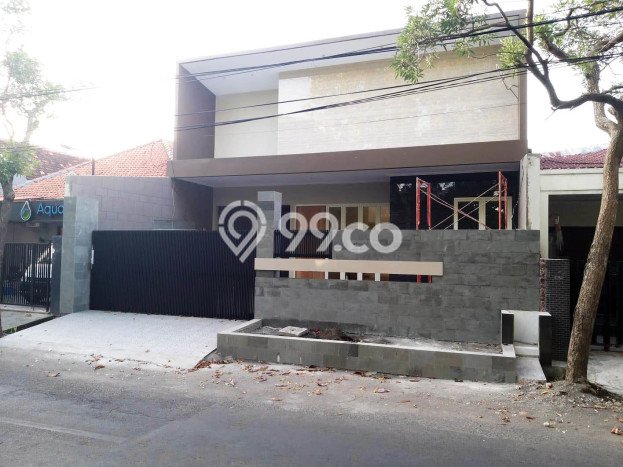 DIJUAL CEPAT! Rumah Minimalis area , Surabaya, Luas 262m2m² Bangunan 280m2m² Bisa Nego! DIJUAL CEPAT! Rumah Minimalis area , Surabaya, Luas 262m2m² Bangunan 280m2m² Bisa Nego!