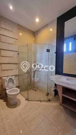 Rumah Nyaman 4 KT LT 135m² di Bintaro, Tangerang Selatan Rumah Nyaman 4 KT LT 135m² di Bintaro, Tangerang Selatan