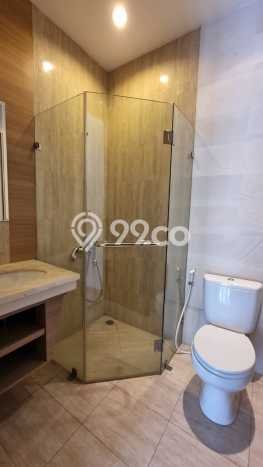 Rumah Nyaman 4 KT LT 135m² di Bintaro, Tangerang Selatan Rumah Nyaman 4 KT LT 135m² di Bintaro, Tangerang Selatan