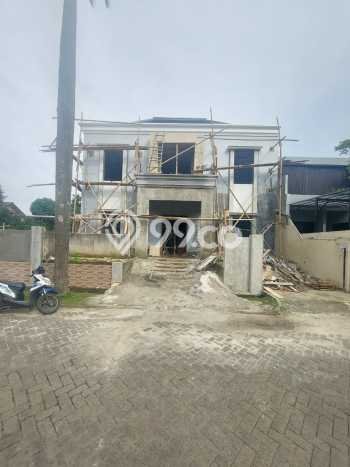 Rumah Elit LB 500m2 Siap Pakai Desain Elegan di Rempoa, Tangerang Rumah Elit LB 500m2 Siap Pakai Desain Elegan di Rempoa, Tangerang