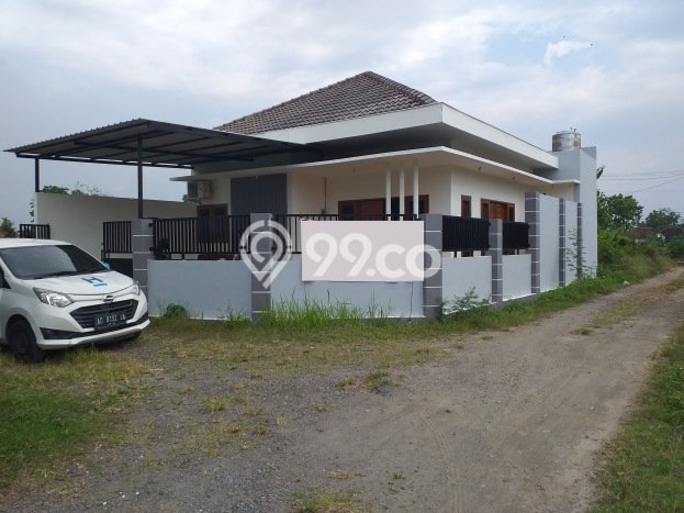 Rumah 3 KT 2 KM di Area Premium Mojolaban, Sukoharjo Rumah 3 KT 2 KM di Area Premium Mojolaban, Sukoharjo