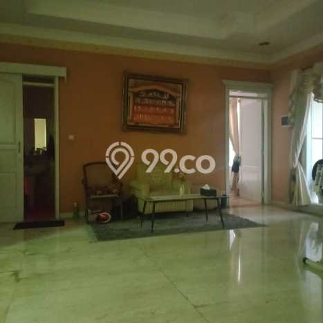 Rumah Elit Modern Tanpa Renovasi di Setra Duta Bandung Rumah Elit Modern Tanpa Renovasi di Setra Duta Bandung