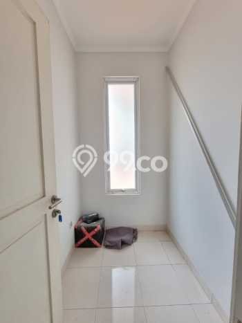 For Sale Hunian Rumah Terawat 2 KT di Gading Serpong, Tangerang For Sale Hunian Rumah Terawat 2 KT di Gading Serpong, Tangerang