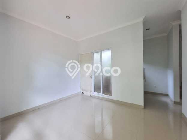 For Sale Hunian Rumah Terawat 2 KT di Gading Serpong, Tangerang For Sale Hunian Rumah Terawat 2 KT di Gading Serpong, Tangerang
