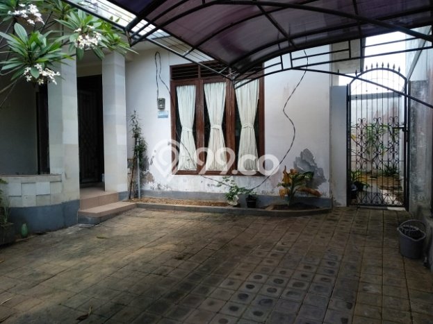 Rumah Disewakan Badung LT 160m2 LB 121m2 Kawasan Dalung Rumah Disewakan Badung LT 160m2 LB 121m2 Kawasan Dalung